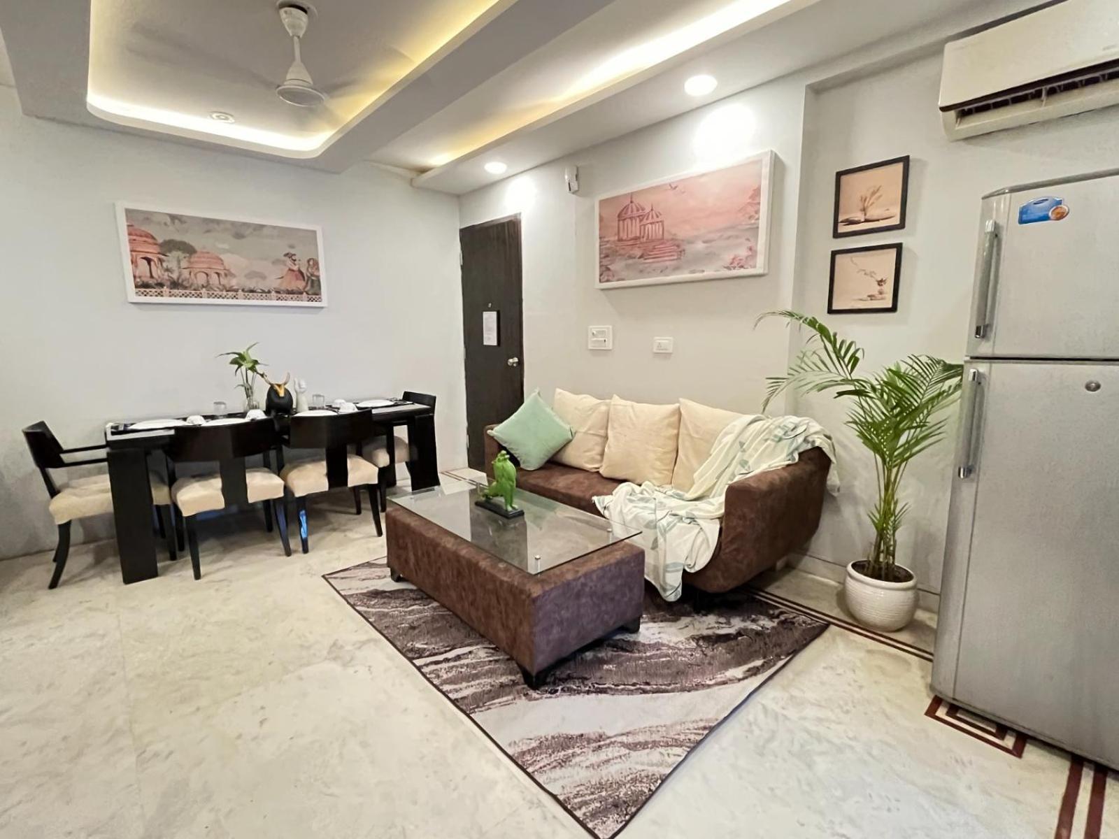 Bedchambers Medicity Serviced Apartments In Ґурґаон Екстер'єр фото