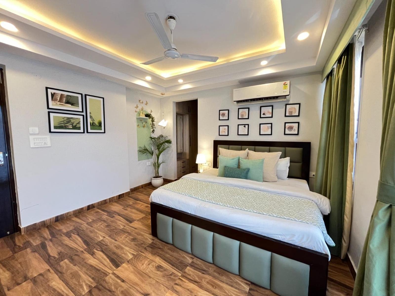 Bedchambers Medicity Serviced Apartments In Ґурґаон Екстер'єр фото